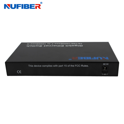 10/100 / 1000M 4-port Rj45 + 2 SFP port Fiber Optic Ethernet Switch Media Converter