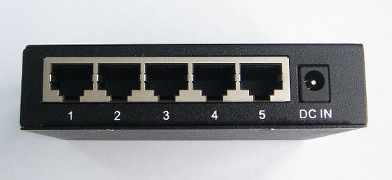 5Port Rj45 UTP Fiber Ethernet Switch 10100 1000M للشبكة